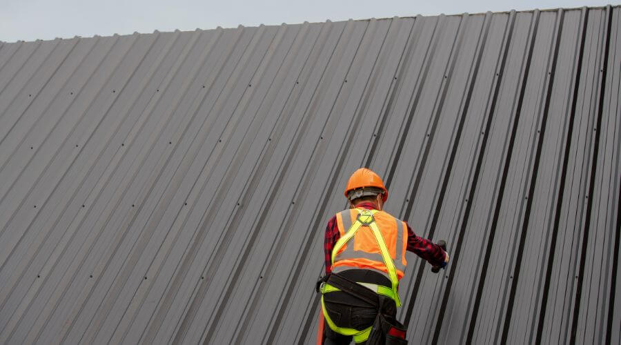Expert new roof installation services in Williams, OR